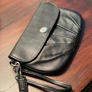 EUC Black Coach Clutch